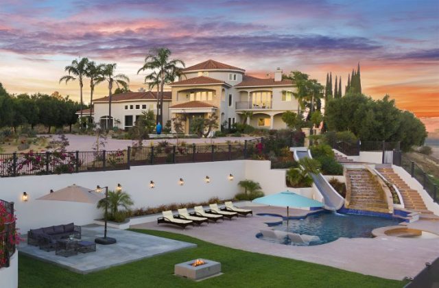 Hype House Moorpark Mansion California Outside