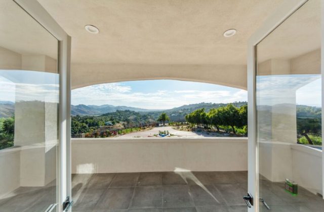 Hype House Moorpark Mansion California Inside