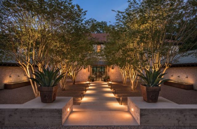 Joe Rogan's Lived House Austin Outside