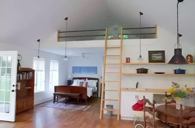 Dave Chappelle's Yellow Springs House Inside