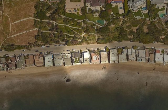 Kanye West's House in Puerco Beach Malibu, California Google Satellite Map Location