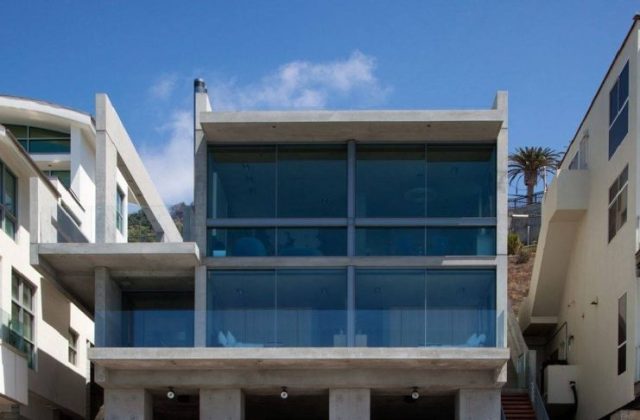 Kanye West's Malibu House Outside