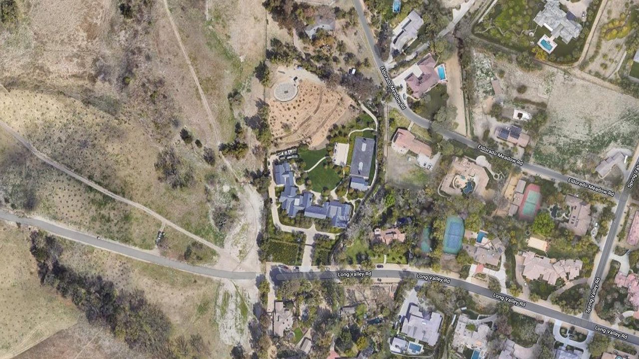 Kim Kardashian's Home Google Satellite Map Location, Hidden Hills, LA, California