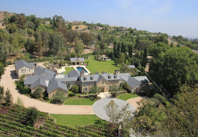 Kim Kardashian's Luxury Hidden Hills House Outside