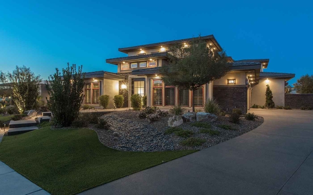 Bryce Harper's Las Vegas house Outside/Exterior