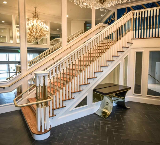 Elvis Presley's Graceland House Inside