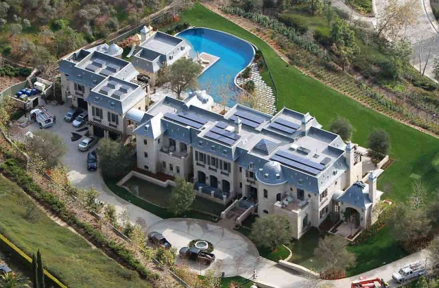 Dr. Dre's House Outside/Exterior in Brentwood, Los Angeles, California