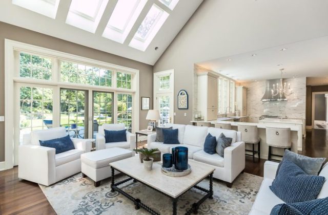 Travis Kelce's House Leawood Kansas 11541-Cherokee-Ct