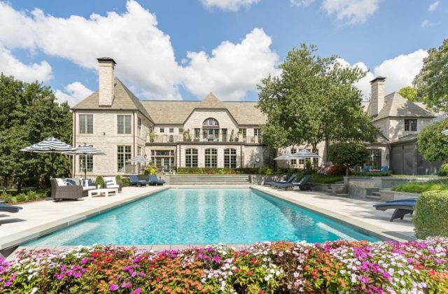 Travis Kelce's House Leawood Kansas 11541-Cherokee-Ct