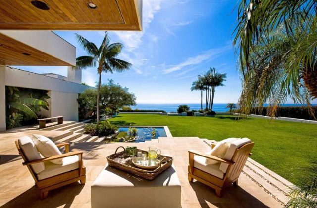 Simon Cowell House Inside