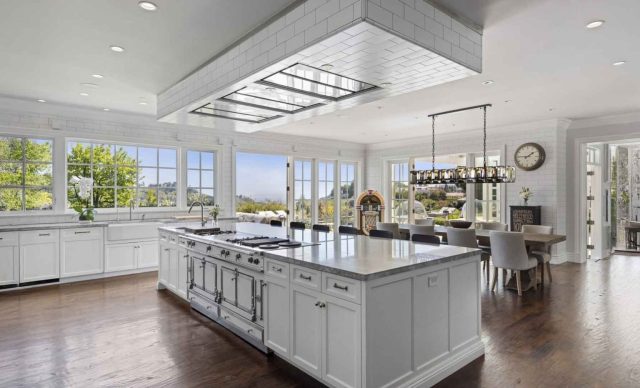 2230 Weybridge Ln Bel Air LA - Gordon Ramsay House Kitchen Inside