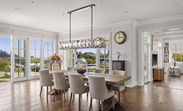 2230 Weybridge Ln Bel Air LA - Gordon Ramsay House Inside