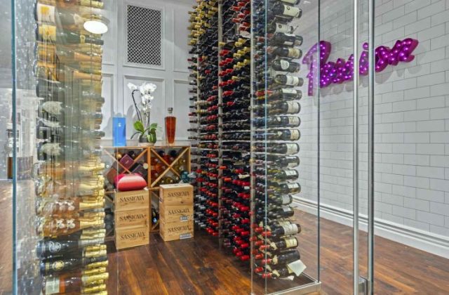2230 Weybridge Ln Bel Air LA - Gordon Ramsay House Inside