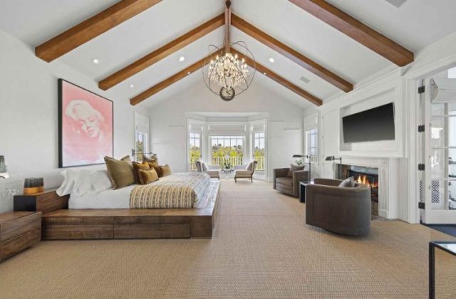 2230 Weybridge Ln Bel Air LA - Gordon Ramsay House Inside
