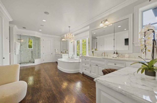 2230 Weybridge Ln Bel Air LA - Gordon Ramsay House Inside