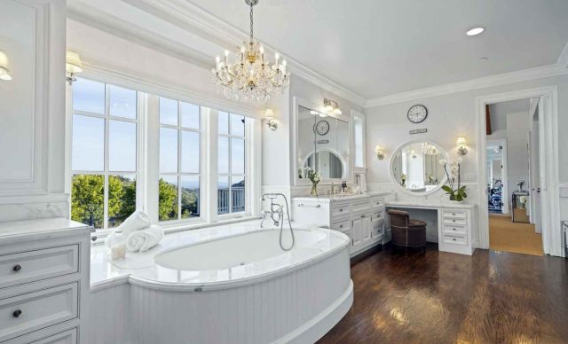 2230 Weybridge Ln Bel Air LA - Gordon Ramsay House Inside
